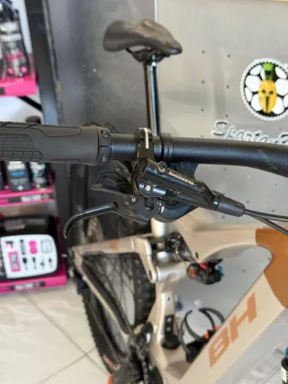 BH ILYNX+ SL 9.4 EBIKE Montaña