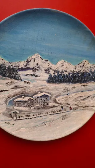 Piatto decorativo dipinto a mano