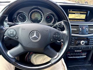Mercedes-Benz Clase E 350 4MATIC  272CV OPORTUNIDA