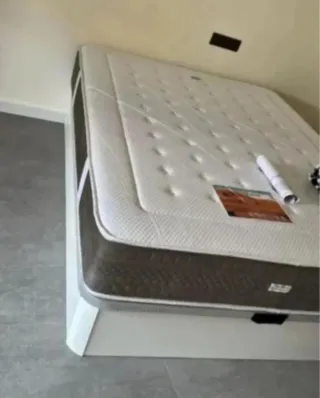 Canape Canape canapé canapé