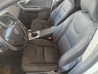 Volvo XC60 2016 UNICO PROPIETARIO-LIBRO MANTENIMIE