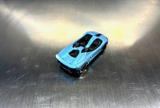 Hot Wheels Lamborghini Aventador Blu