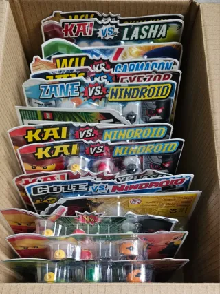 Lote 16 Blisters LEGO Ninjago Legacy