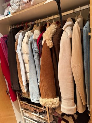 Abrigos de marca y tallas variadas?