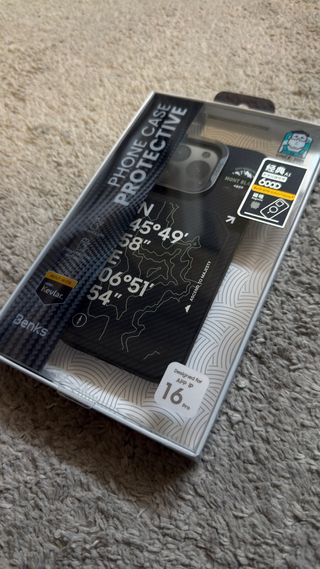 Funda Benks Armor Air Mt. Blanc iPhone 16 Pro