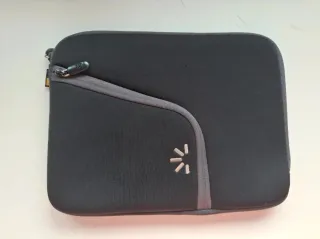 Funda portátil/tablet negra