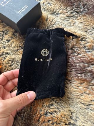 Perfume Elie Saab Essence N'Oud