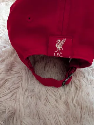 Gorra Liverpool FC Nike Roja Vintage Y2K