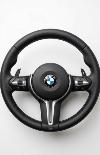 Volante original BMW en excelente estado