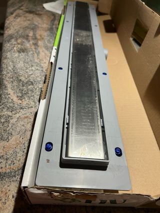 Piletta doccia lineare Liv