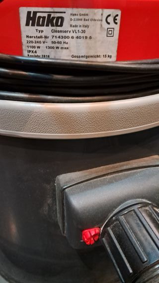 Aspirador Profesional HAKO CLEANSERV VL1-30