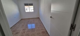 Piso en alquiler en Fontanal - San Carlos - San José en Sevilla