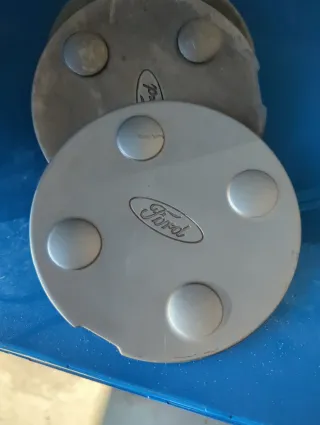 Tapacubos Ford Puma MK1