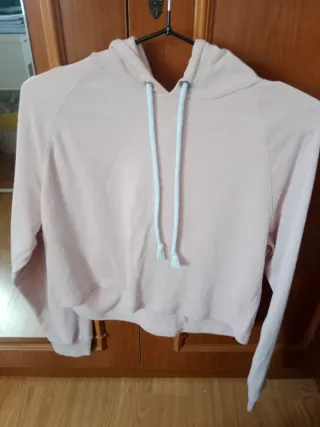 Sudadera rosa cropped