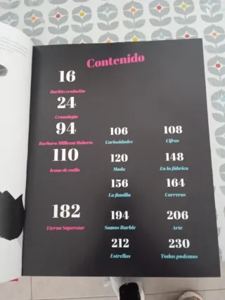 Libro Barbie: Celebración de un Ícono