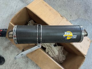 LeoVince SBK Escape Yamaha R1 2003