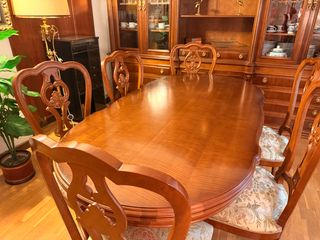 Mesa comedor madera maciza + 6 sillas