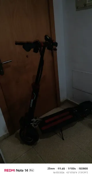 Patinete eléctrico NIGON en buen estado