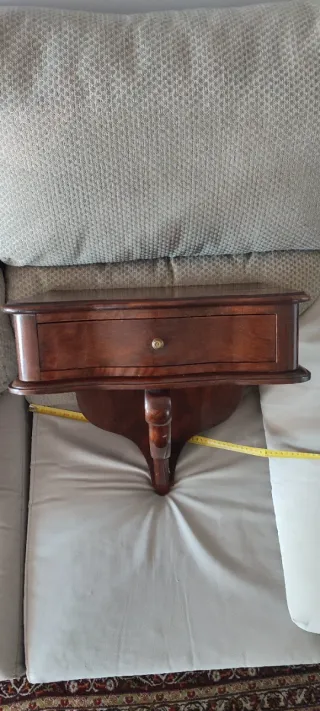 Consola repisa flotante caoba 35x44x44 pared