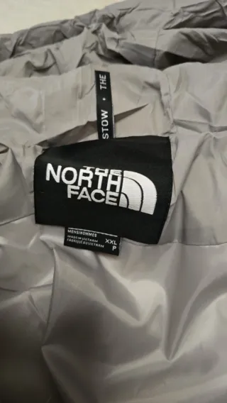 Abrigo The North Face gris