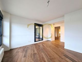 Piso en venta en La Arena en Gijón