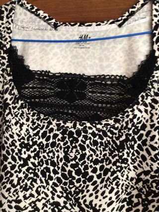Conjunto H&M estampado animal print