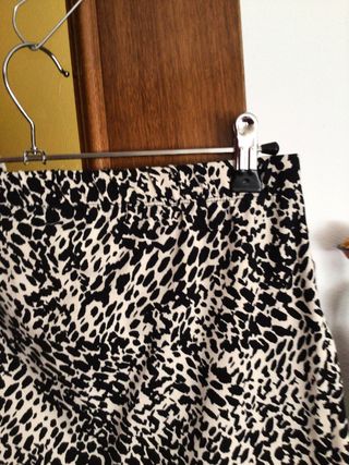 Conjunto H&M estampado animal print