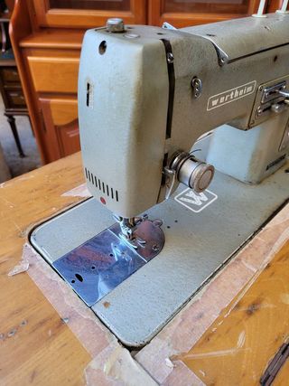 MÁQUINA DE COSER WERTHEIM RAPIDA