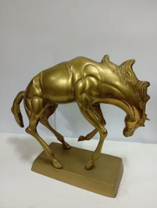 Caballo de Bronce Vintage