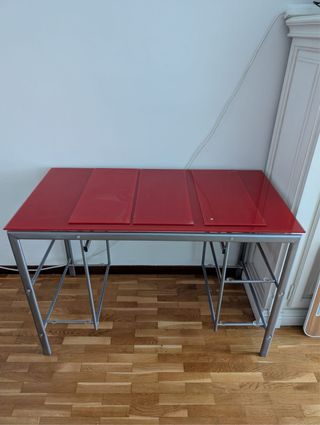 Escritorio cristal rojo y metal