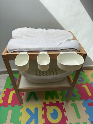 Cambiador y bañera Ikea