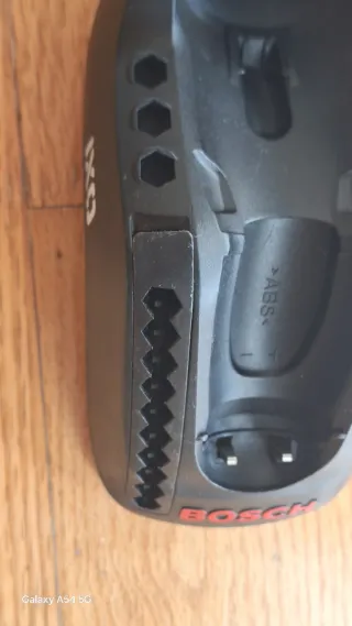 Cargador Bosch IXO