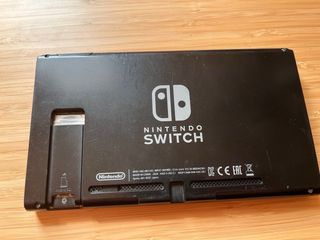 Nintendo switch solo tablet- non si collega a tv