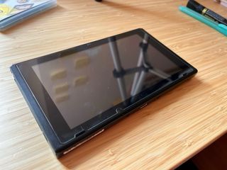 Nintendo switch solo tablet- non si collega a tv