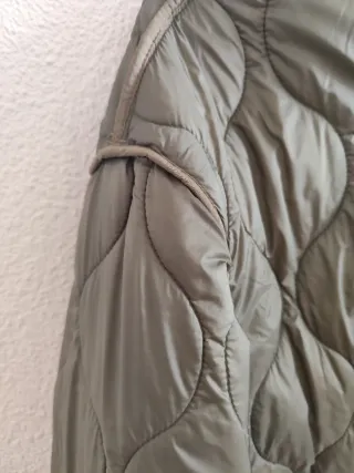 Cazadora Zara reversible oversize verde XS