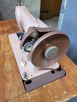 MÁQUINA DE COSER SINGER