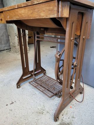 MÁQUINA DE COSER SINGER