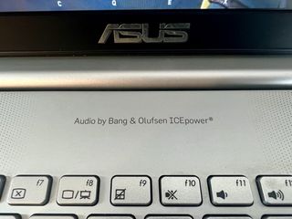 ASUS 17" i7 12GB 1TB Geforce GT750M Gaming Casual