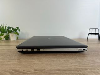 ASUS 17" i7 12GB 1TB Geforce GT750M Gaming Casual