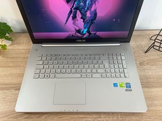 ASUS 17" i7 12GB 1TB Geforce GT750M Gaming Casual