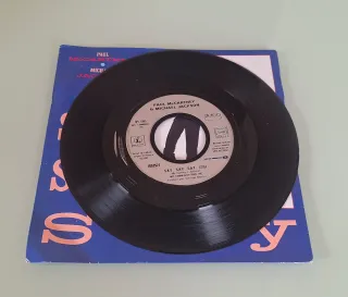 Paul McCartney & Michael Jackson - Say Say Say