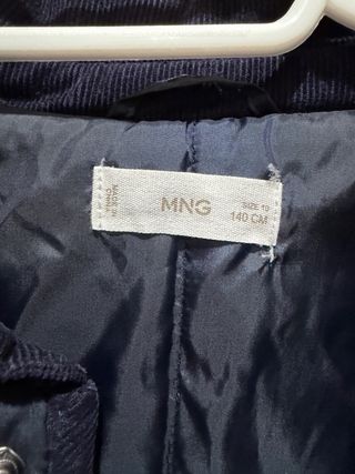 Abrigo acolchado azul marino