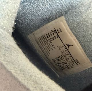 Jordan Retro 4 Azul y Gris