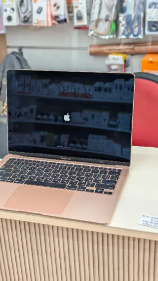 MacBook Air 2020 Oro 512GB