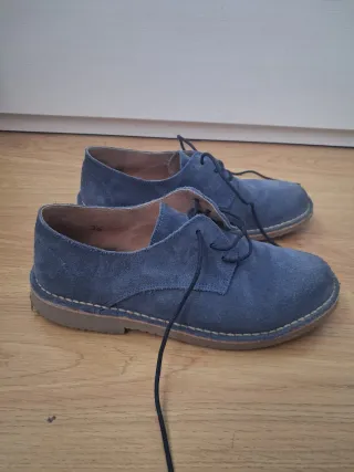 Zapatos de vestir ante azul talla 37