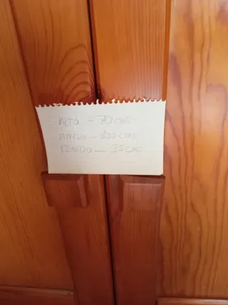 Vitrina madera rustica