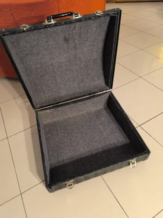 Maleta caja acordeón