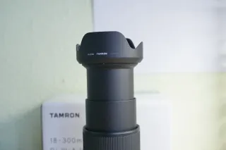 Objetivo Tamron 18-300 para Sony E