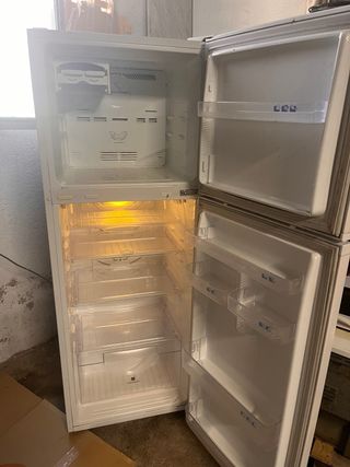 Nevera Samsung COOLTECH usada