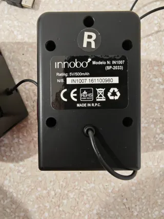 Altavoces Innobo USB y Jack